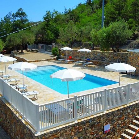 Agriturismo Monte Acuto - Natura, Mare & Relax In Piscina Toirano Exteriér fotografie