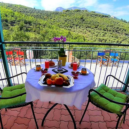 Agriturismo Monte Acuto - Natura, Mare & Relax In Piscina Toirano Pokoj fotografie