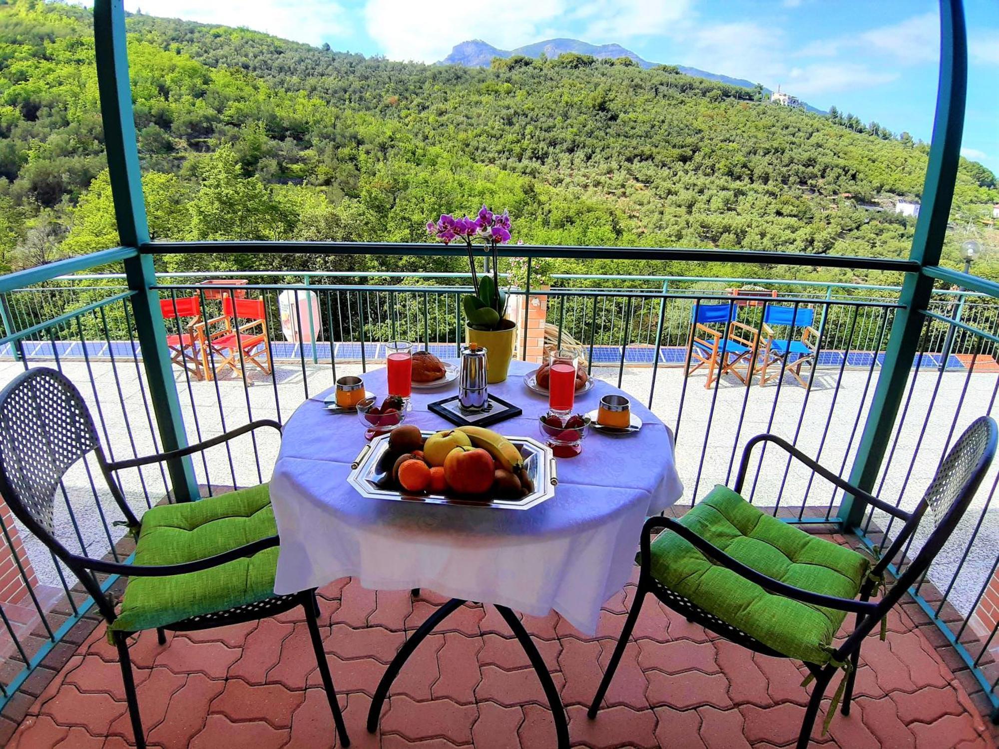 Agriturismo Monte Acuto - Natura, Mare & Relax In Piscina Toirano Pokoj fotografie