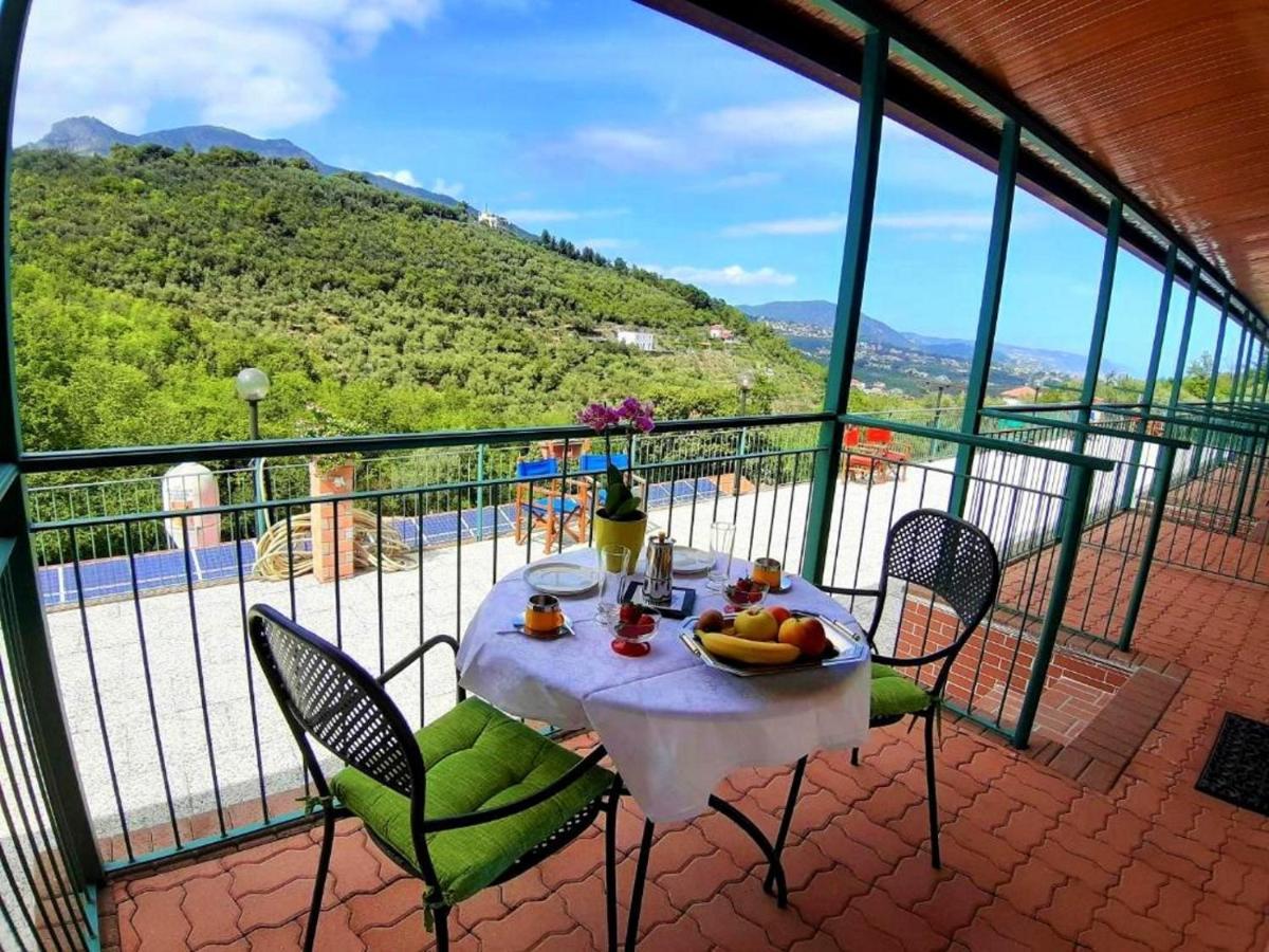 Agriturismo Monte Acuto - Natura, Mare & Relax In Piscina Toirano Exteriér fotografie